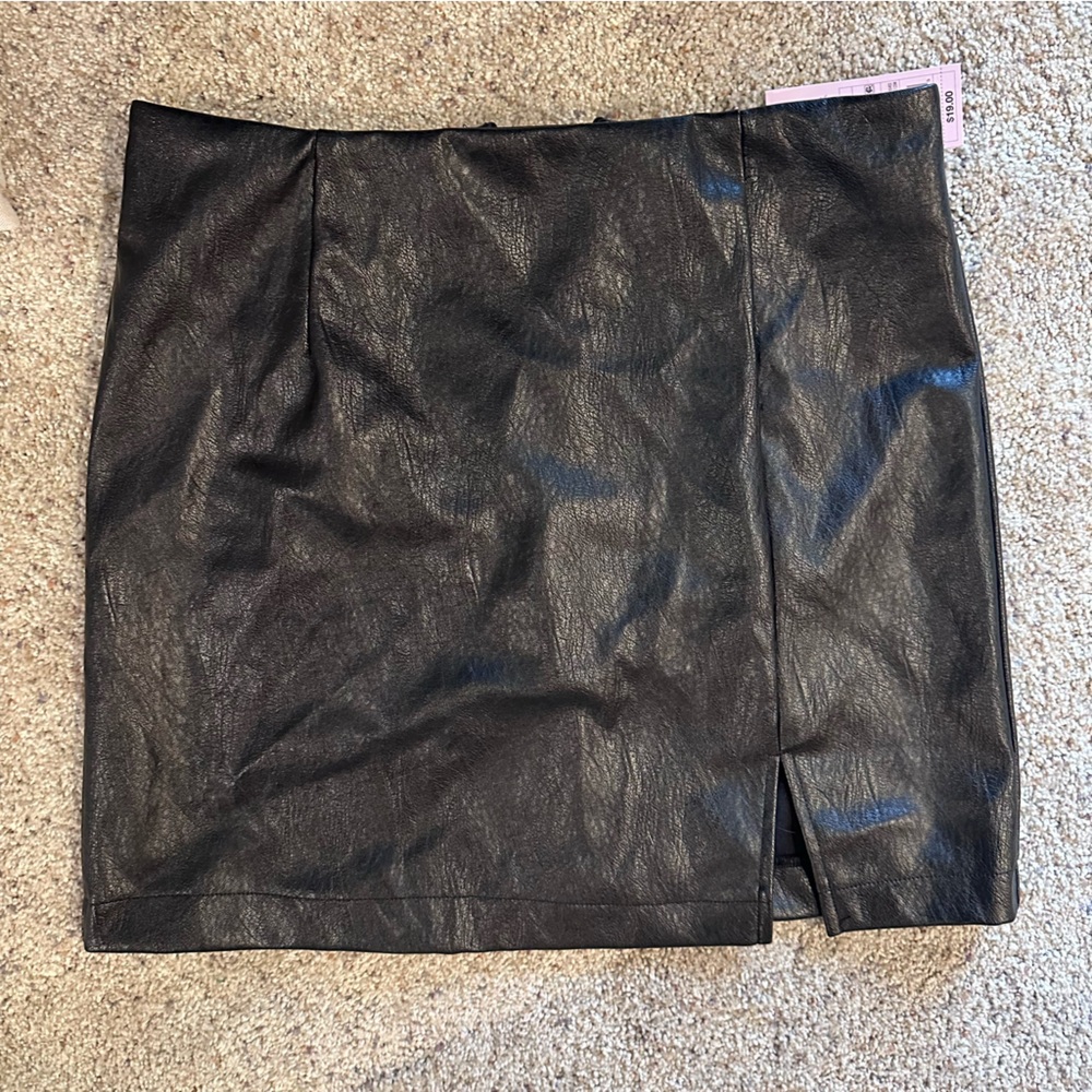 NWT Wild Fable Faux Leather skirt